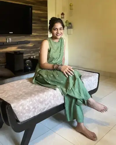 Dhuliyan Call Girls